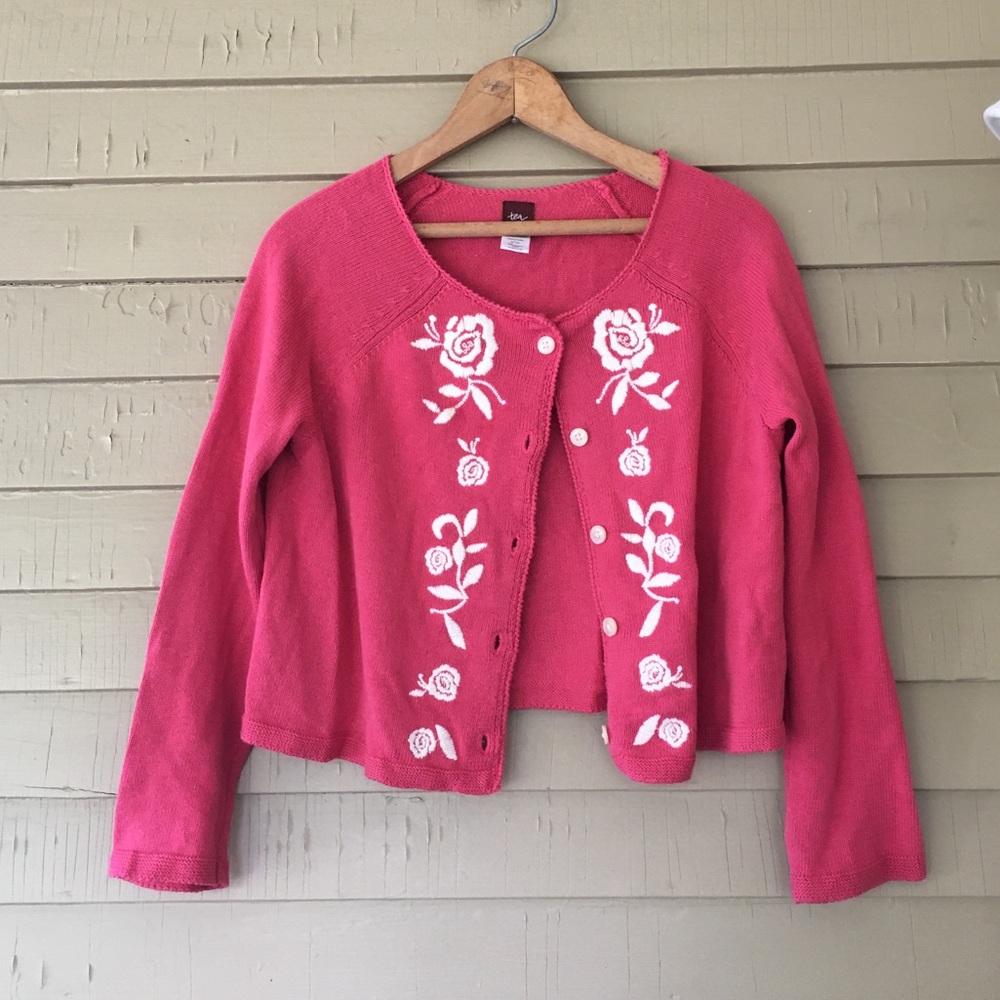 🌻(tea) children’s embroidered sweater